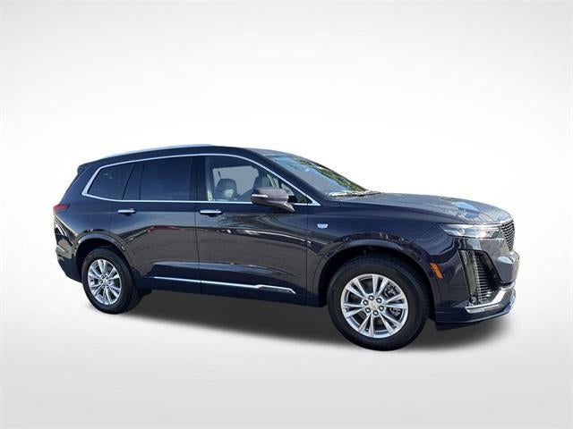 2025 Cadillac XT6 Luxury