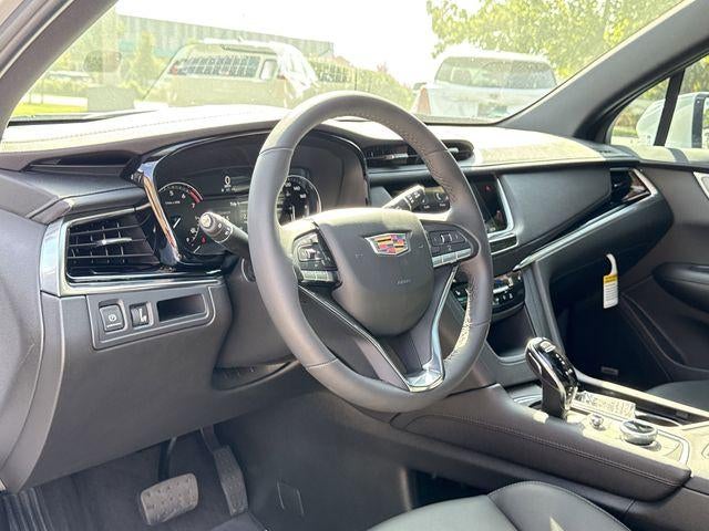 2025 Cadillac XT6 Luxury