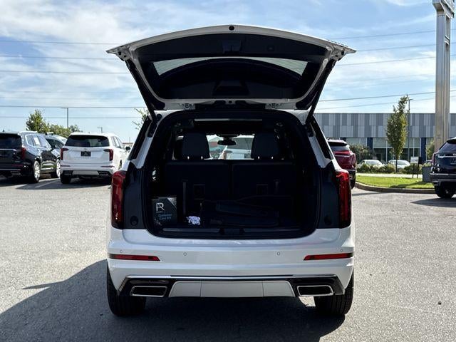 2025 Cadillac XT6 Luxury