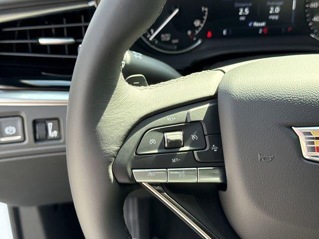 2025 Cadillac XT6 Luxury