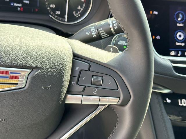 2025 Cadillac XT6 Luxury