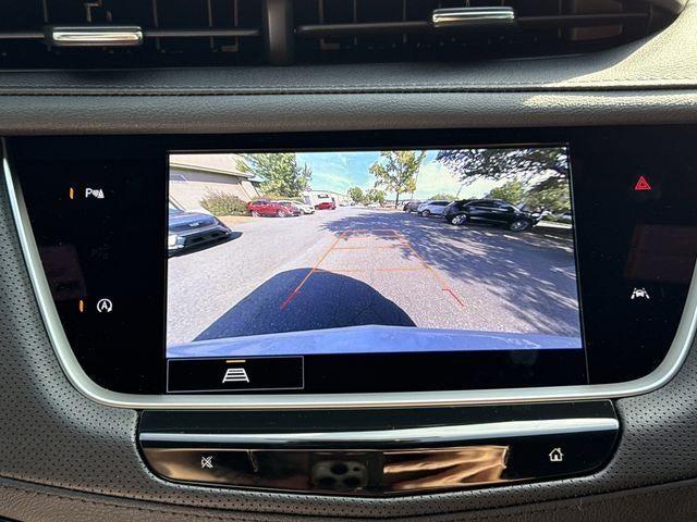 2025 Cadillac XT6 Luxury