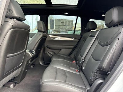 2025 Cadillac XT6 Luxury