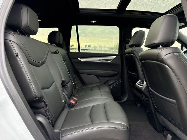 2025 Cadillac XT6 Luxury