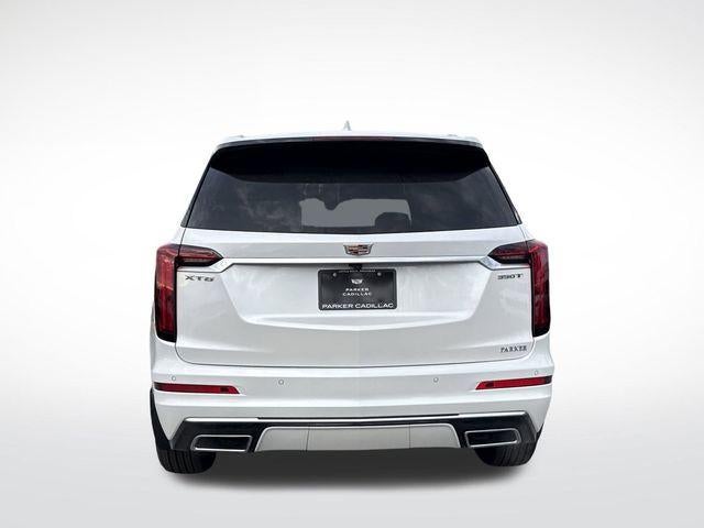 2025 Cadillac XT6 Luxury