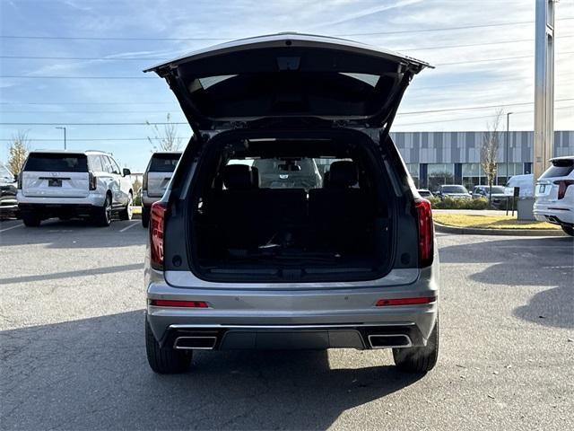 2025 Cadillac XT6 Luxury