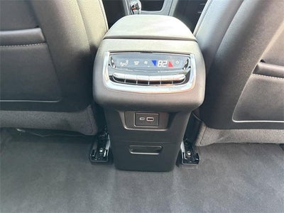 2025 Cadillac XT6 Luxury