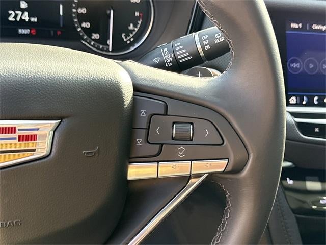 2025 Cadillac XT6 Luxury