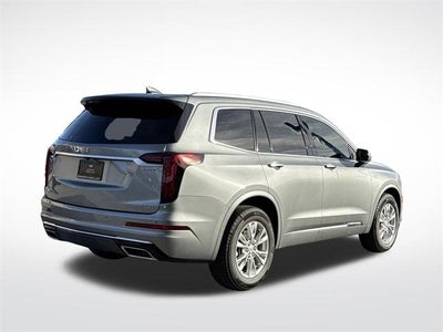 2025 Cadillac XT6 Luxury