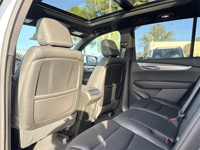 2025 Cadillac XT6 Luxury