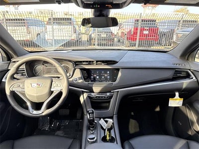 2025 Cadillac XT6 Luxury