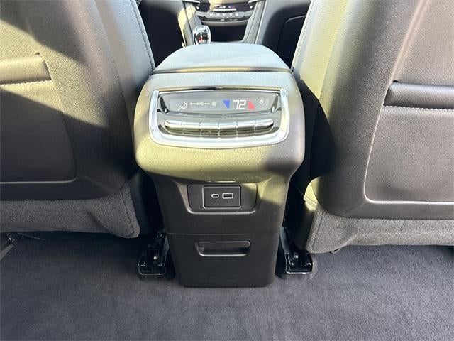 2025 Cadillac XT6 Luxury