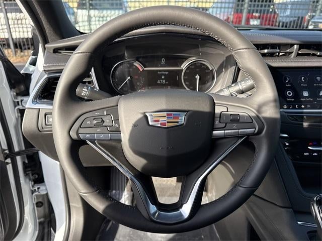 2025 Cadillac XT6 Luxury