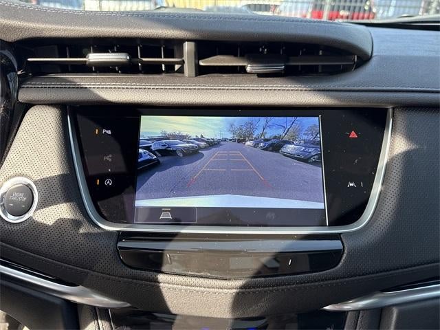 2025 Cadillac XT6 Luxury