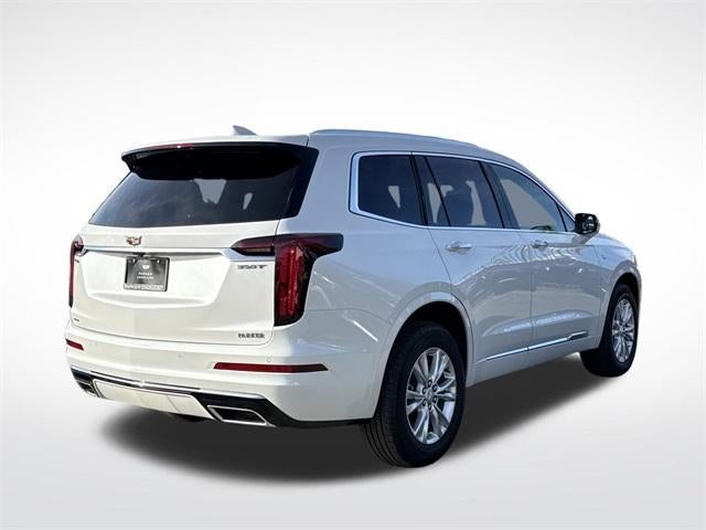 2025 Cadillac XT6 Luxury