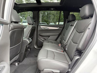 2025 Cadillac XT6 Luxury