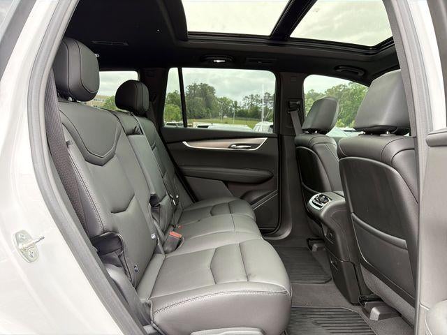 2025 Cadillac XT6 Luxury