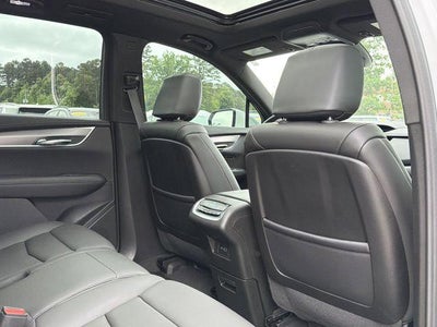 2025 Cadillac XT6 Luxury