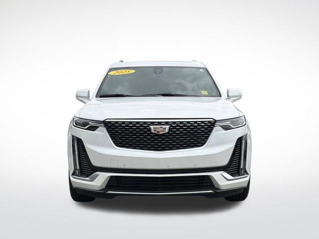 2025 Cadillac XT6 Luxury