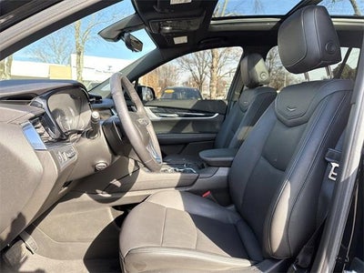 2023 Cadillac XT6 Premium Luxury