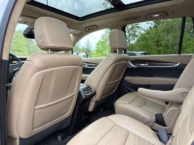 2022 Cadillac XT6 Premium Luxury