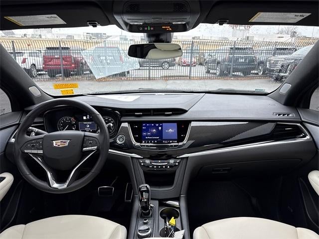2024 Cadillac XT6 Sport