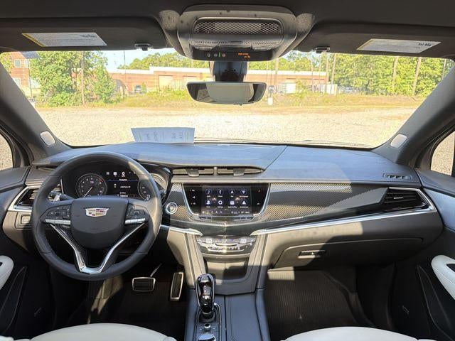 2024 Cadillac XT6 Sport