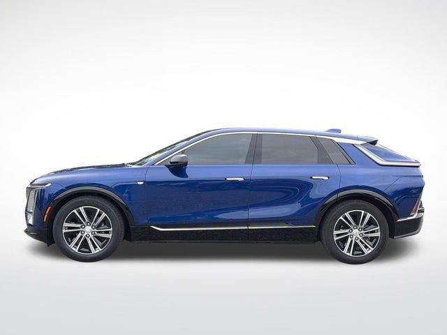 2024 Cadillac LYRIQ Luxury 1