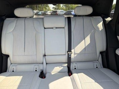 2024 Cadillac LYRIQ Luxury 1