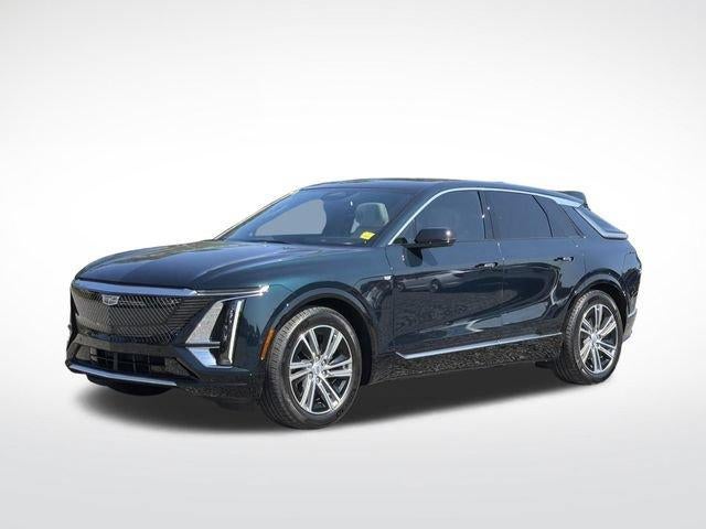 2024 Cadillac LYRIQ Luxury 2