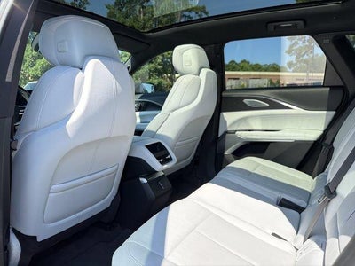2024 Cadillac LYRIQ Luxury 2