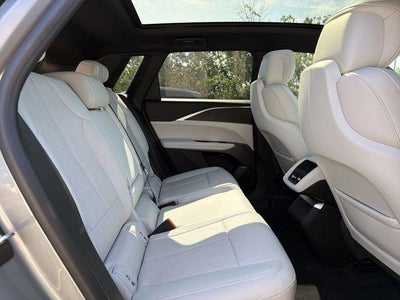 2024 Cadillac LYRIQ Sport