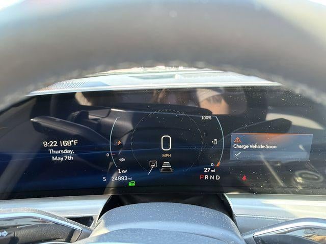 2024 Cadillac LYRIQ Sport