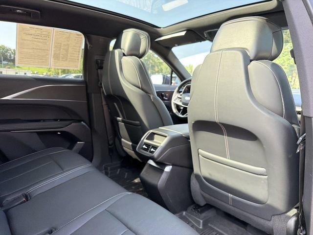 2024 Cadillac LYRIQ Sport 1