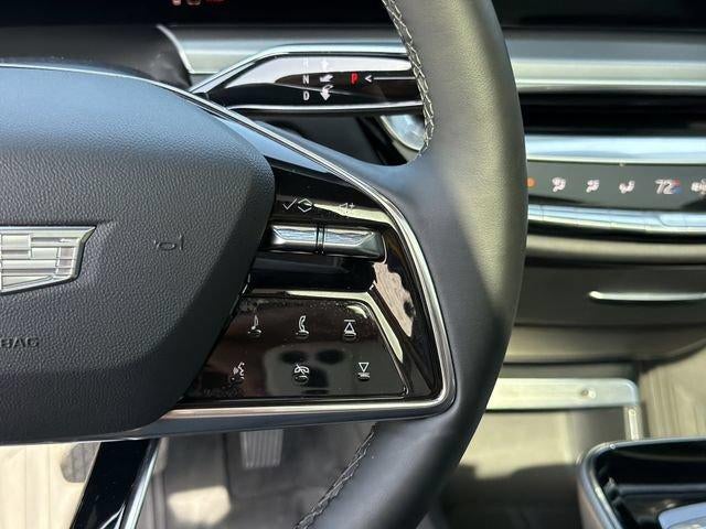 2024 Cadillac LYRIQ Sport 1