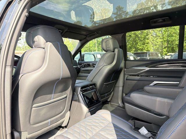 2026 Cadillac ESCALADE IQL Luxury