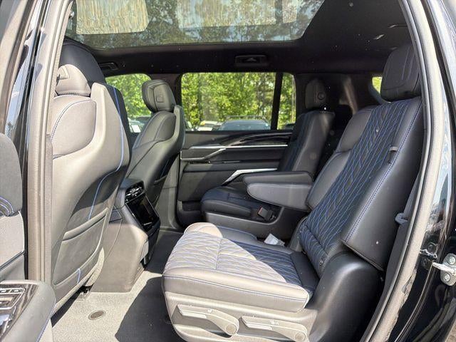 2026 Cadillac ESCALADE IQL Luxury
