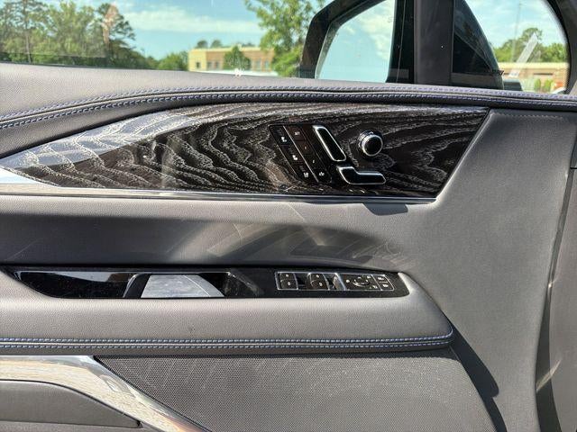 2026 Cadillac ESCALADE IQL Luxury