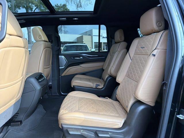 2022 Cadillac Escalade ESV Sport