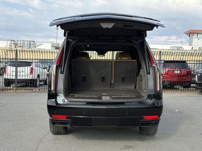 2022 Cadillac Escalade ESV Sport