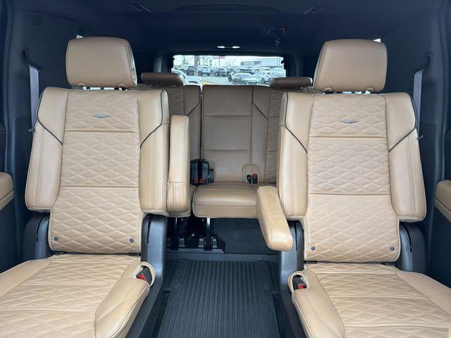 2022 Cadillac Escalade ESV Sport