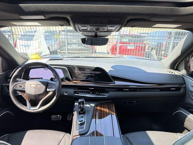 2024 Cadillac Escalade Premium Luxury