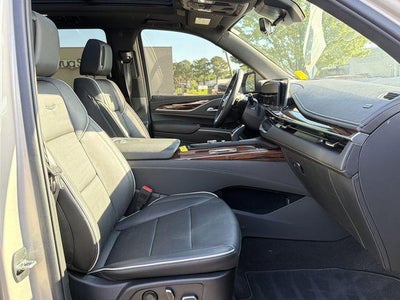 2022 Cadillac Escalade Premium Luxury