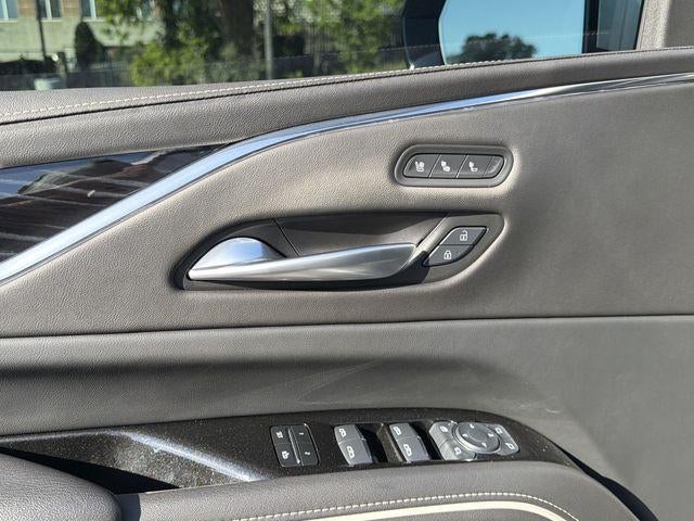 2024 Cadillac Escalade Sport