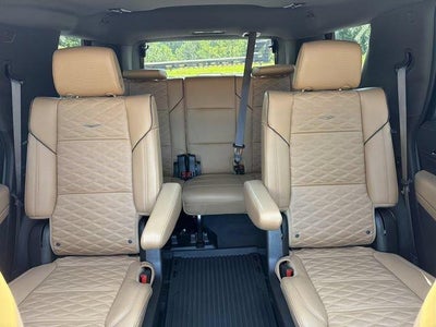 2024 Cadillac Escalade Sport