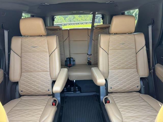 2024 Cadillac Escalade Sport