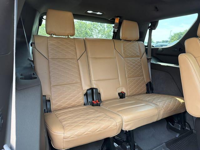 2024 Cadillac Escalade Sport