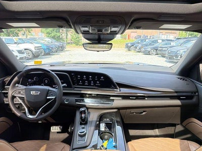 2024 Cadillac Escalade Sport