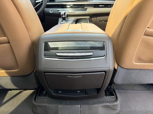 2024 Cadillac Escalade Sport