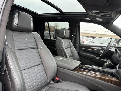 2024 Cadillac Escalade Sport Platinum